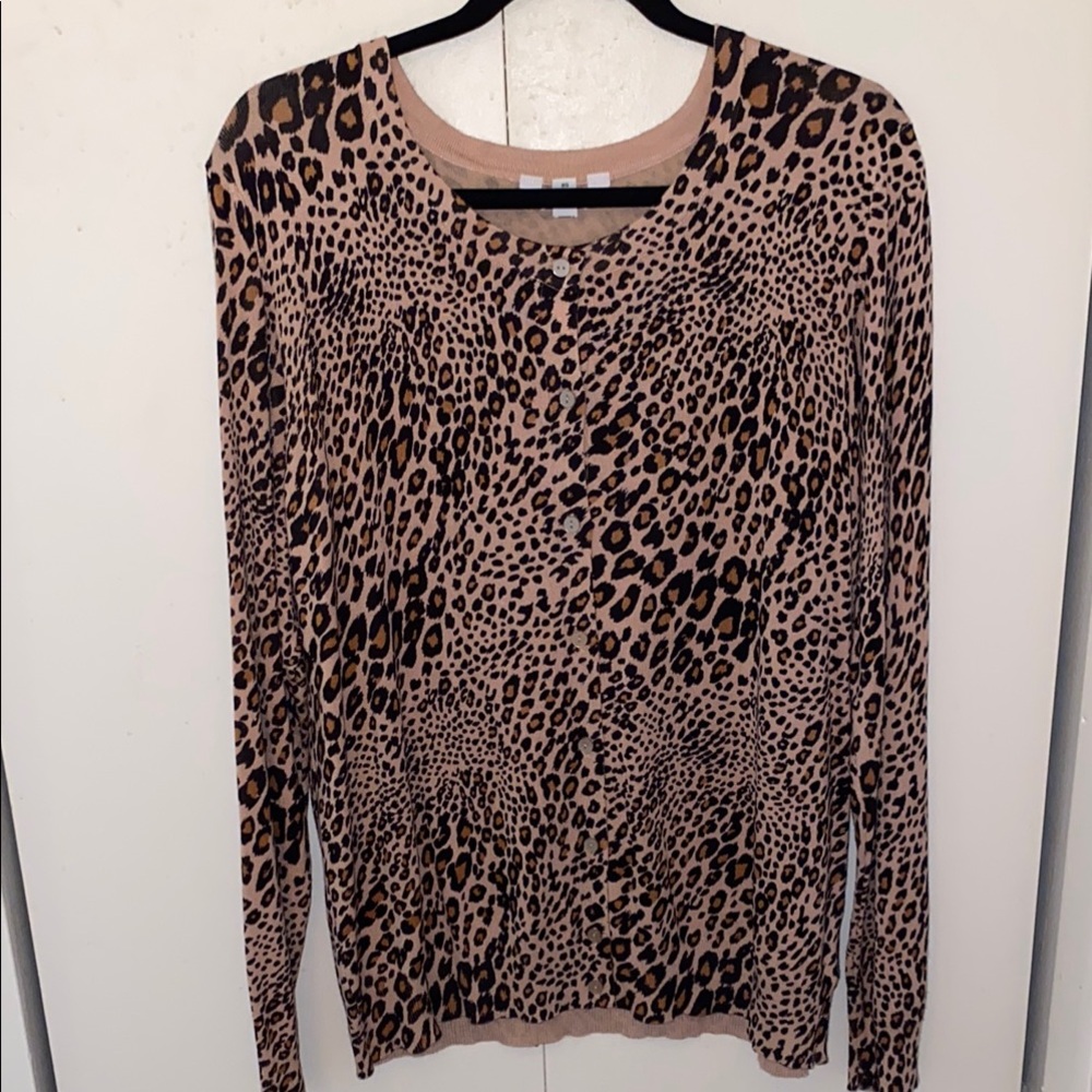 Leopard Print Long Sleeve Top